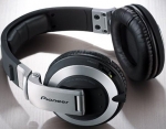  PIONEER HDJ-2000 - High End Professional Closed Dynamic Headphones, (107dB)